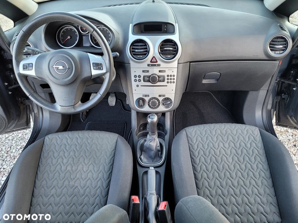 Opel Corsa 1.4 16V Active - 16