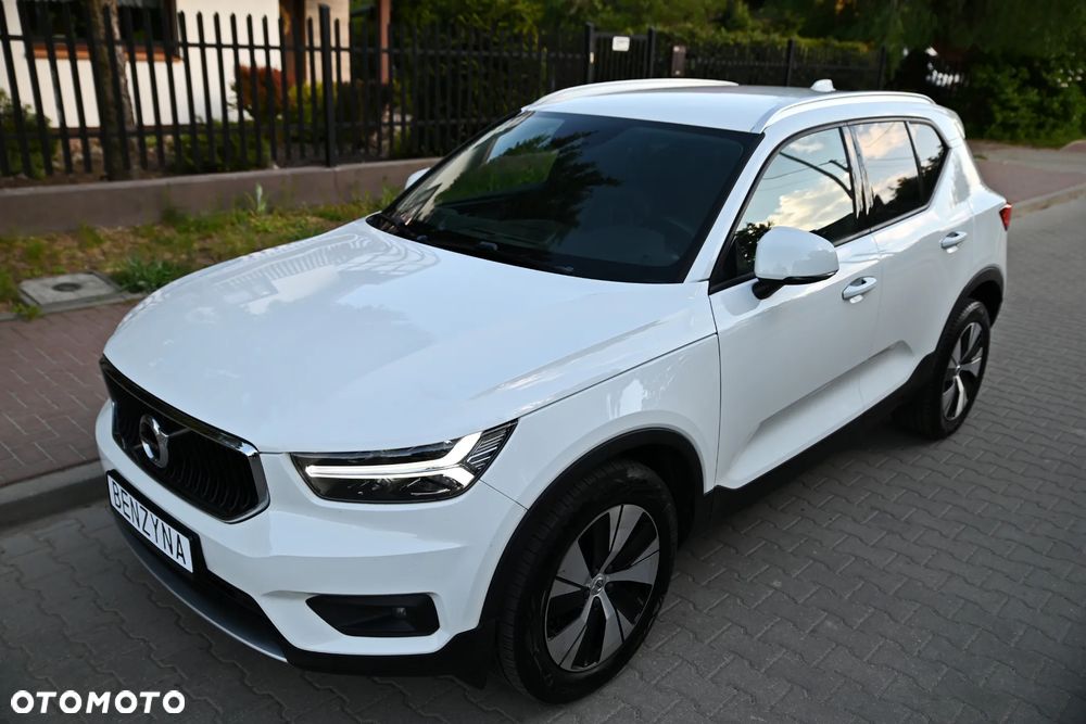 Volvo XC 40 T3 Geartronic Momentum Pro - 14