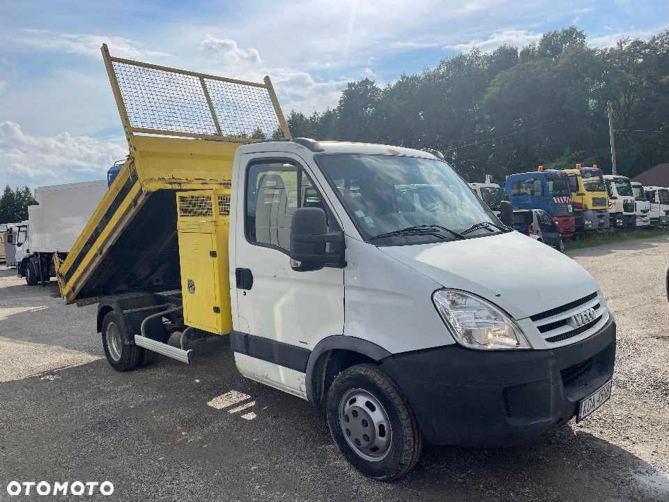 Iveco 35C12 - 2