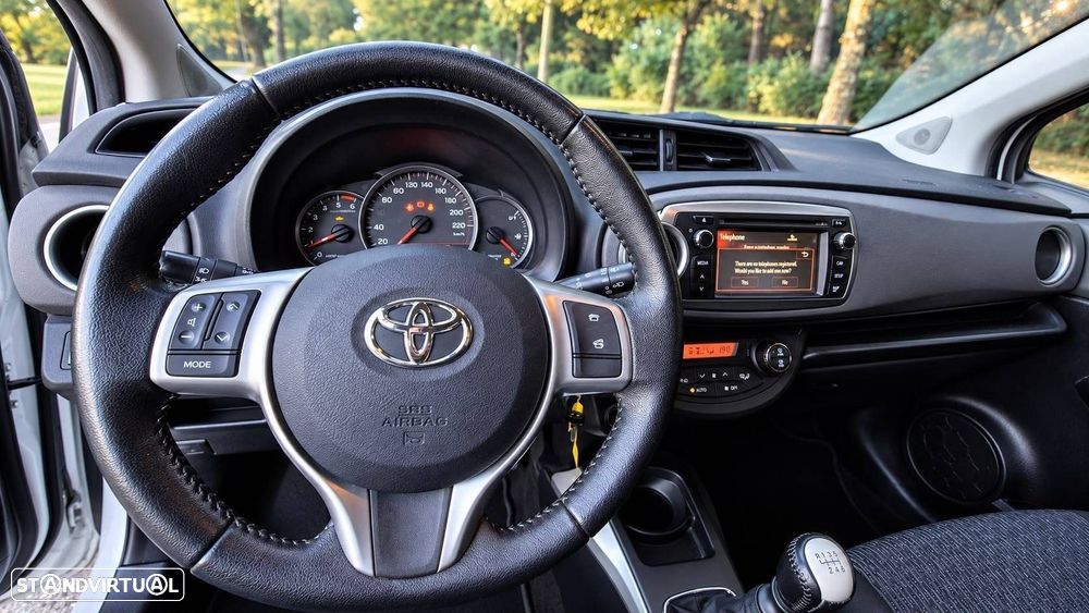 Toyota Yaris 1.4 D-4D ACtive - 15