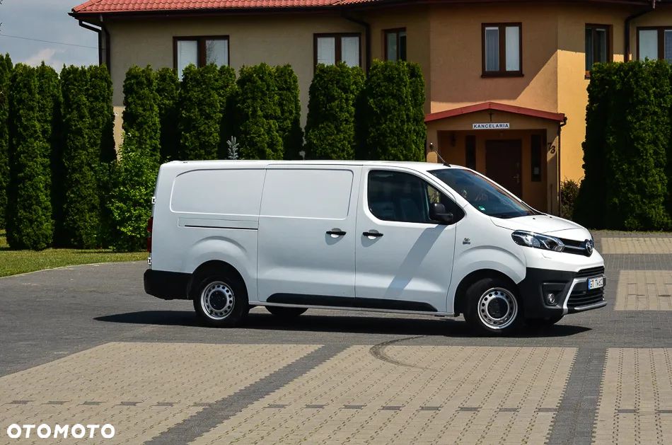 Peugeot Expert - 8