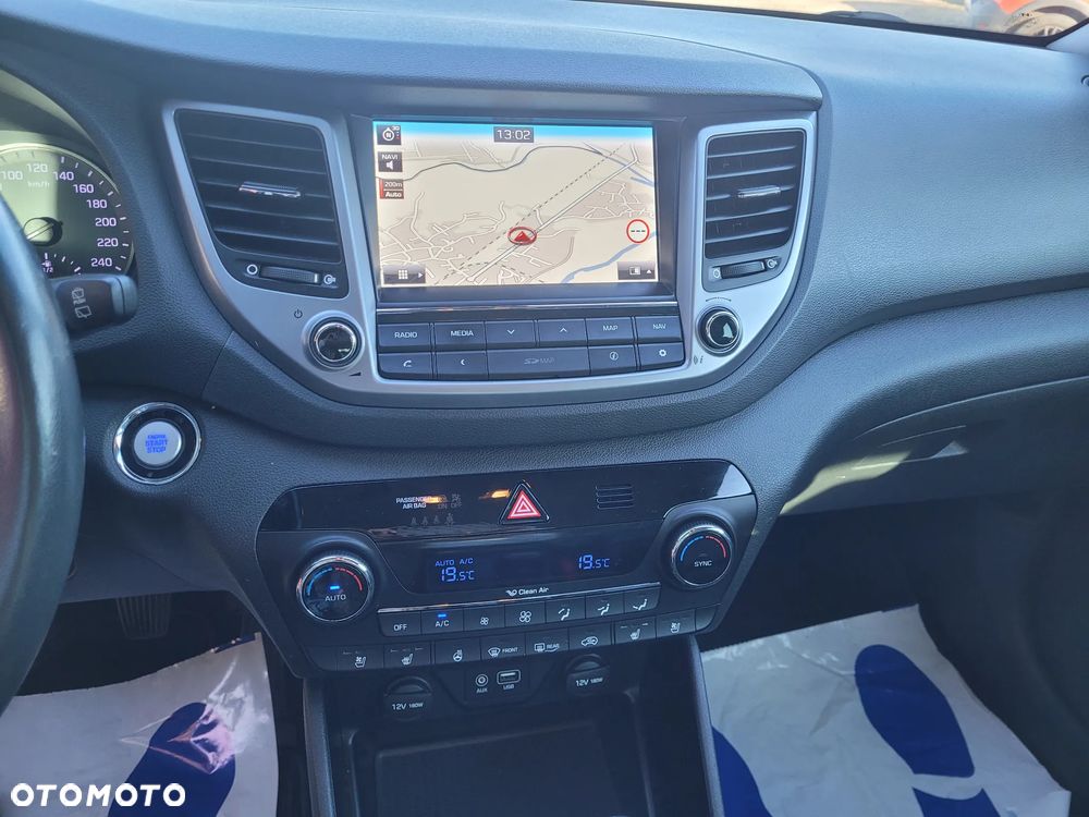 Hyundai Tucson 1.6 GDI BlueDrive Style 2WD - 18