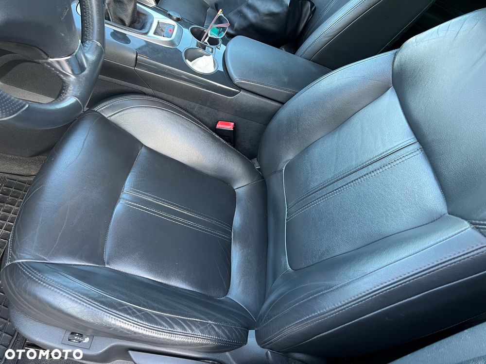 Peugeot 3008 1.6 Premium+ - 12