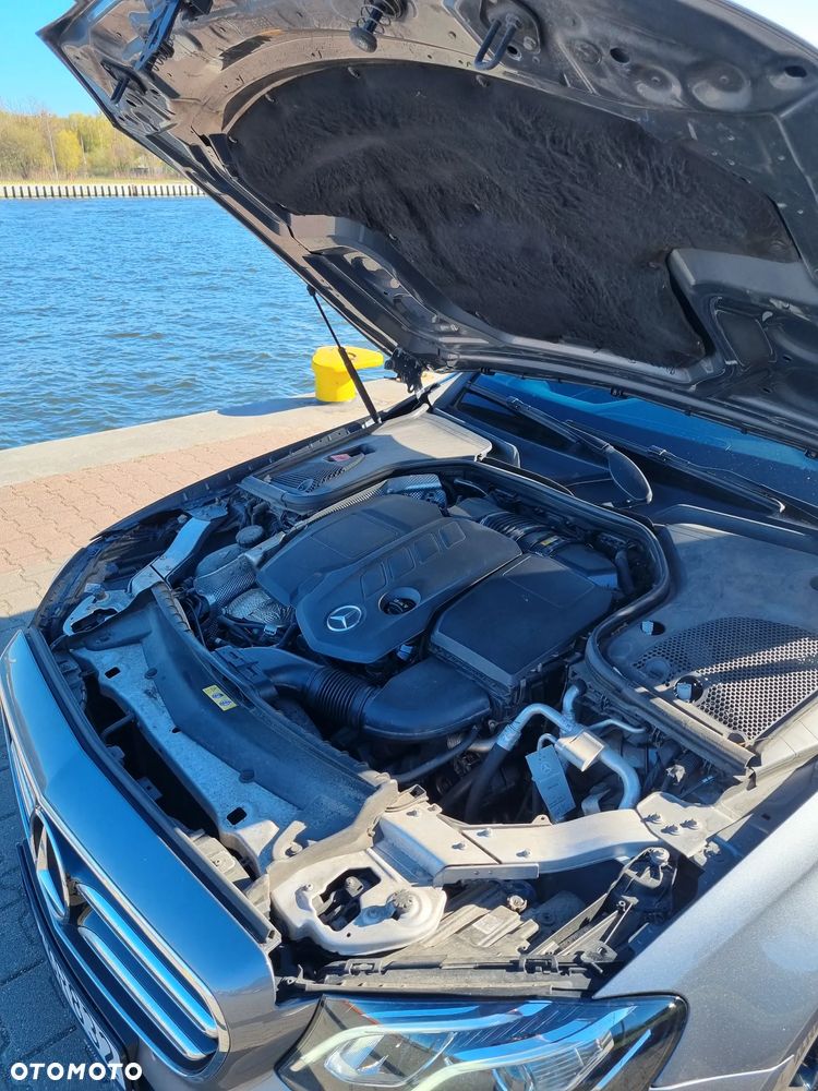 Mercedes-Benz Klasa E 220 d 9G-TRONIC Avantgarde - 12
