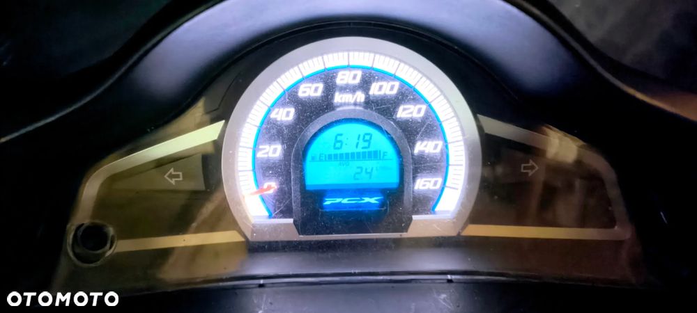 Honda PCX - 8