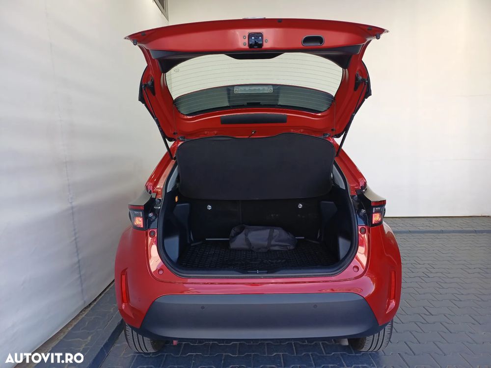 TOYOTA Yaris Cross 2025 — imagine 25