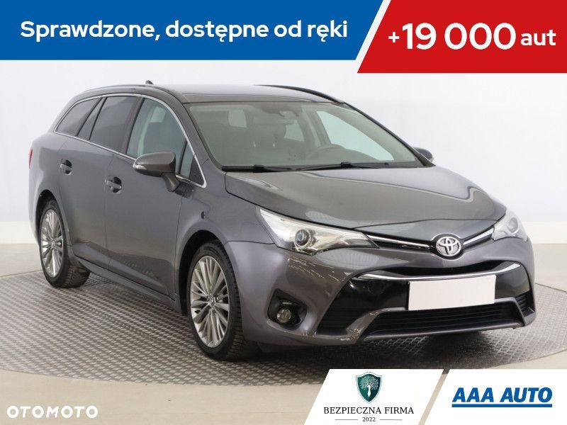 Toyota Avensis - 2