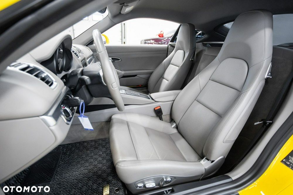 Porsche Cayman S PDK - 30