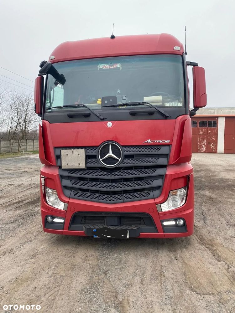 Mercedes-Benz ACTROS mp4 - 1