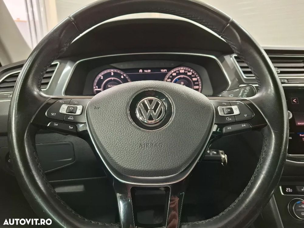 Volkswagen Tiguan 2.0 TDI DPF DSG 4Mot Highline - 27