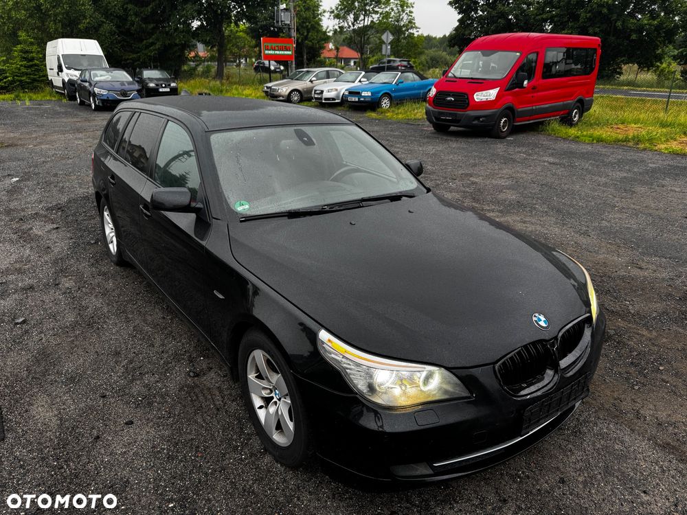 BMW Seria 5 520d Edition Exclusive - 7