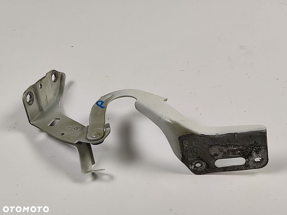 HONDA HR-V 15-18r Zawias Maski Prawy - 1