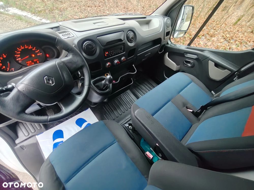 Renault Master - 32