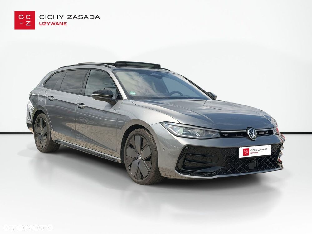 Volkswagen Passat Variant 2.0 TDI SCR 4Mot R-Line DSG - 8