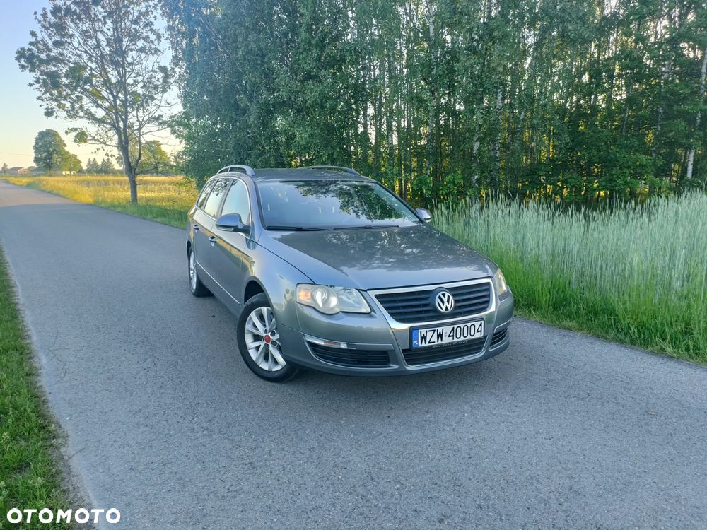 Volkswagen Passat 1.9 TDI Individual - 18