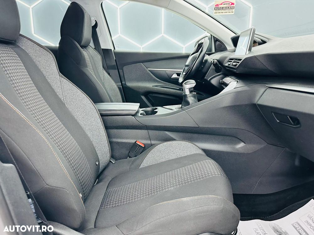 Peugeot 3008 PureTech 130 Stop & Start GPF Active - 18