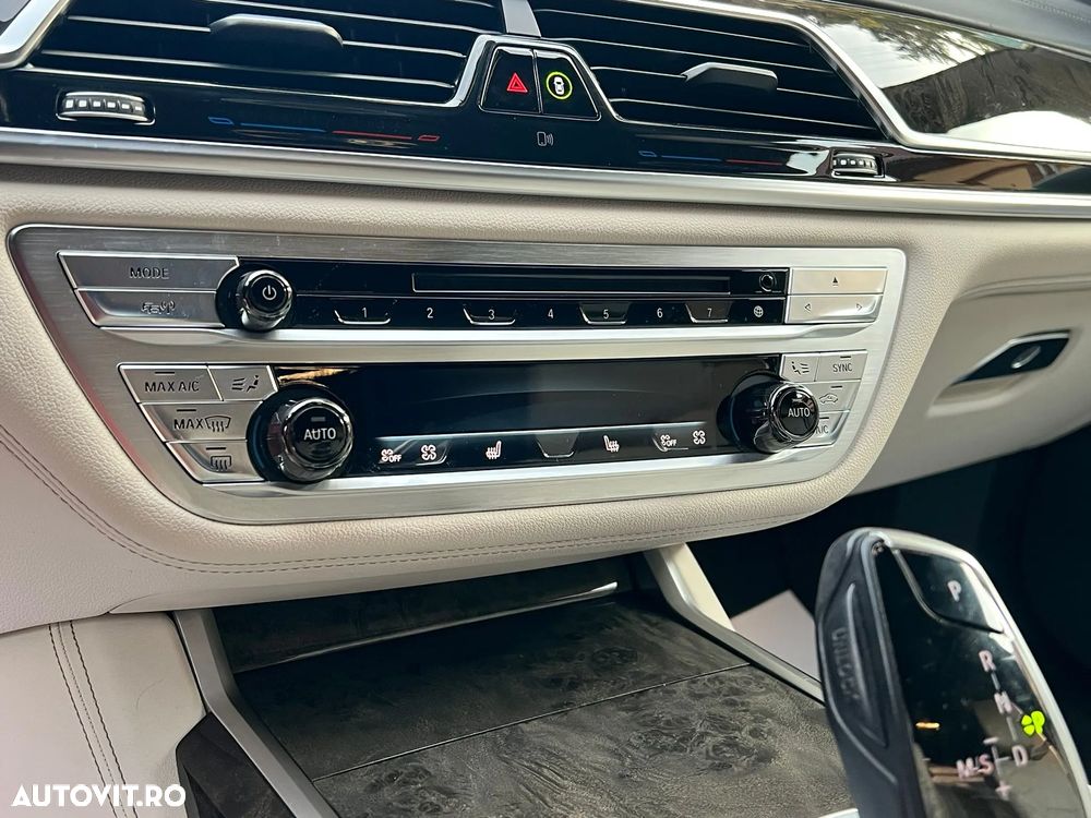 BMW Seria 7 740d xDrive - 9