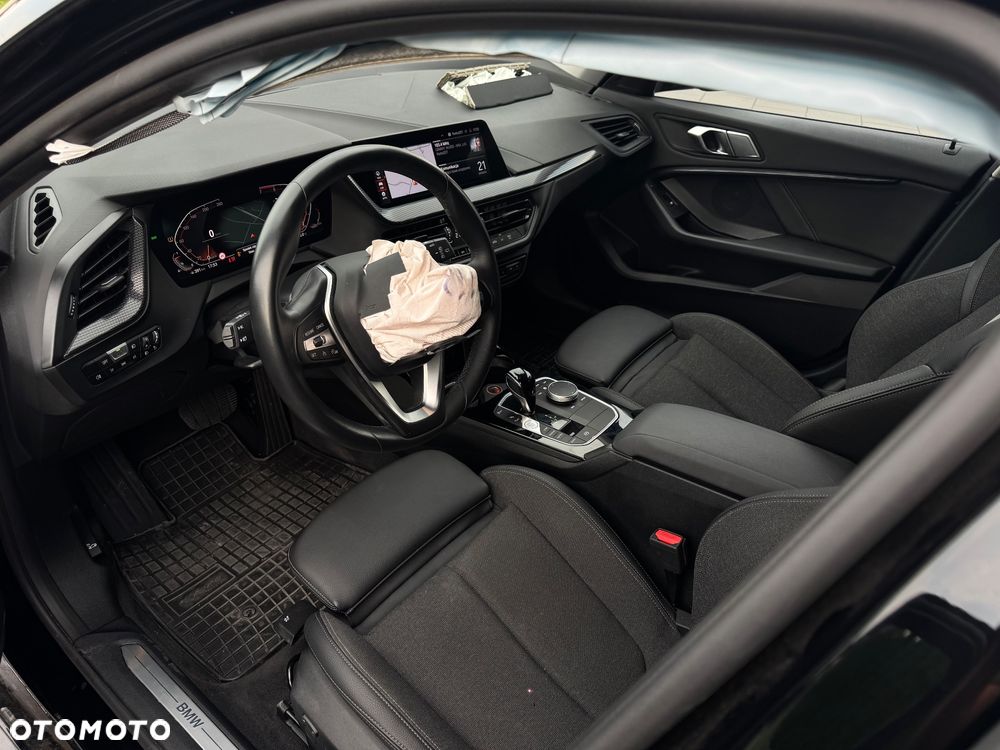 BMW Seria 1 118i Sport Line - 13