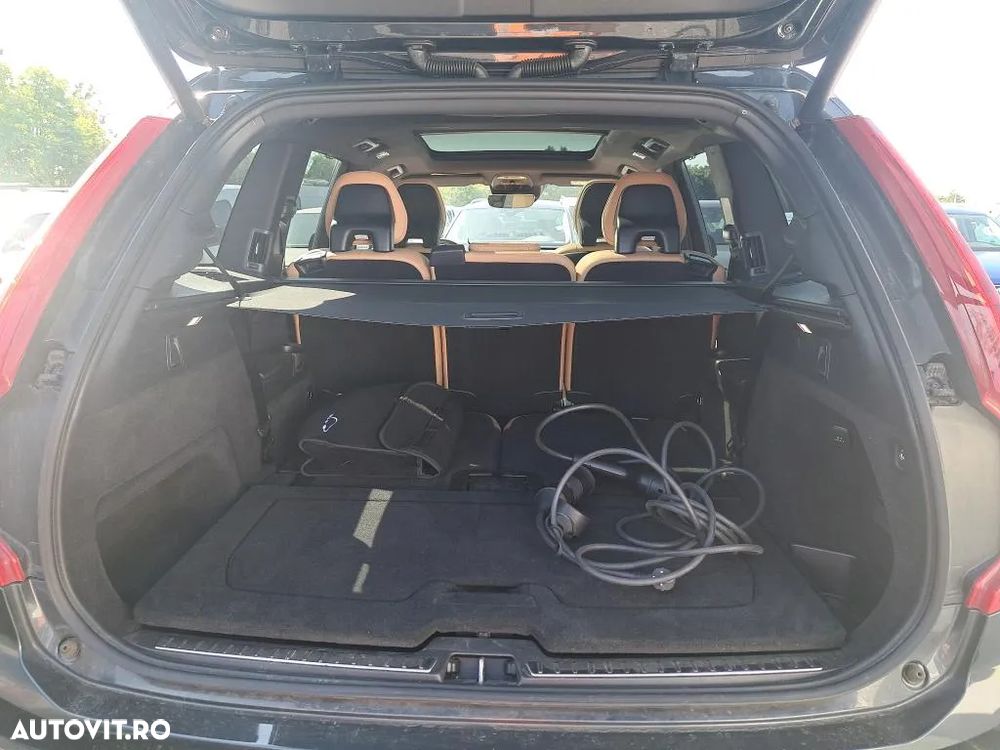 Volvo XC 90 T8 AWD Recharge Geartronic Inscription Edition - 8