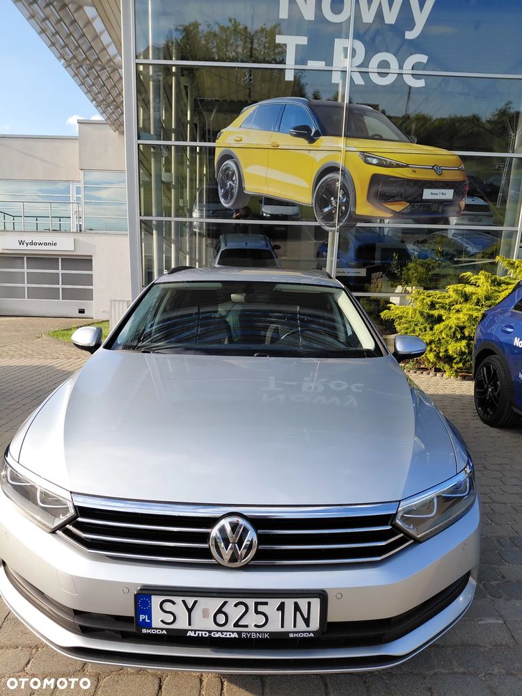 Volkswagen Passat - 15