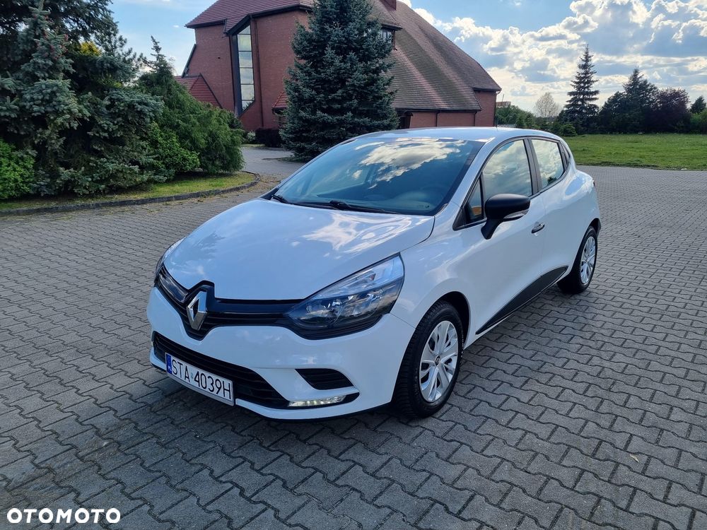 Renault Clio 1.2 16V 75 Life - 5