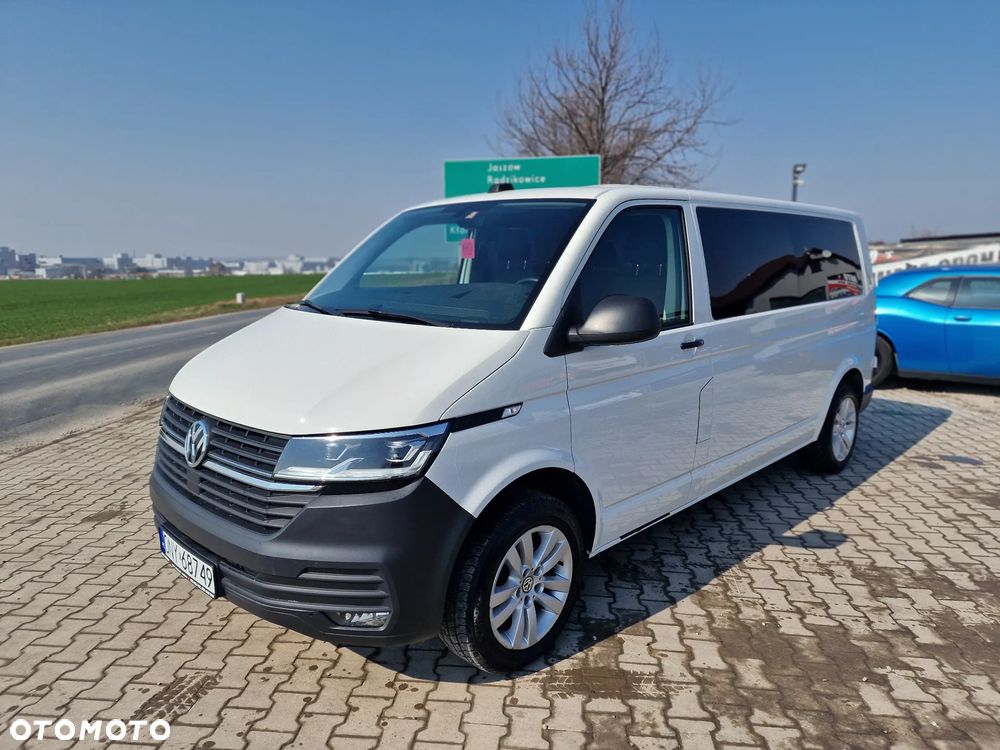 Volkswagen Caravelle 2.0 TDI L2 Highline 4Motion DSG - 2