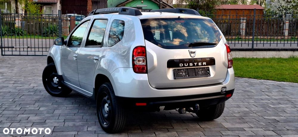 Dacia Duster 1.6 16V 105 4x2 Essentiel - 3