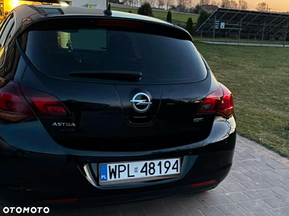Opel Astra 1.7 CDTI - 4