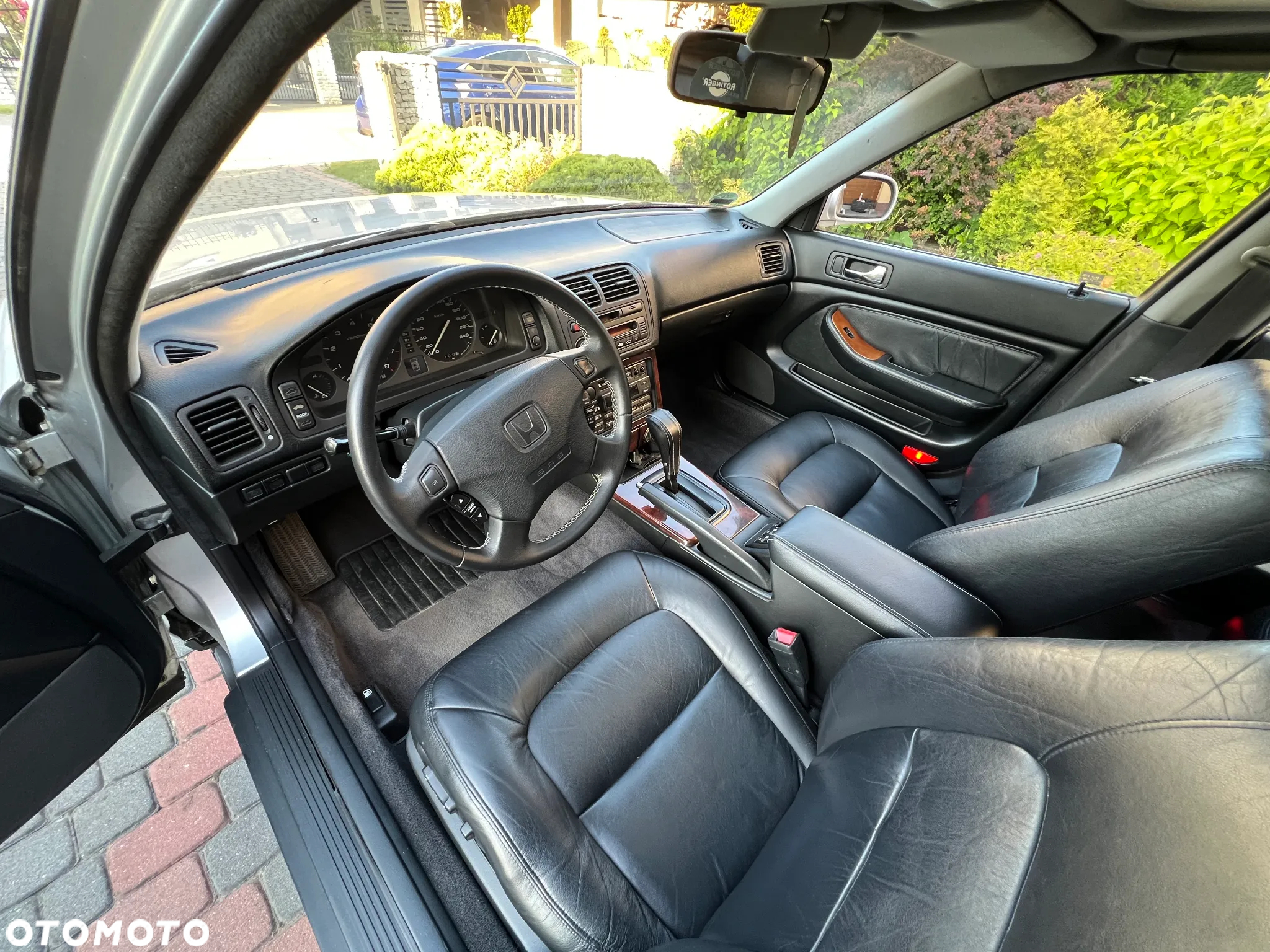Honda Legend 3.2 - 25