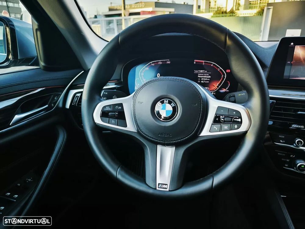 BMW 520 d Line Luxury Auto - 42