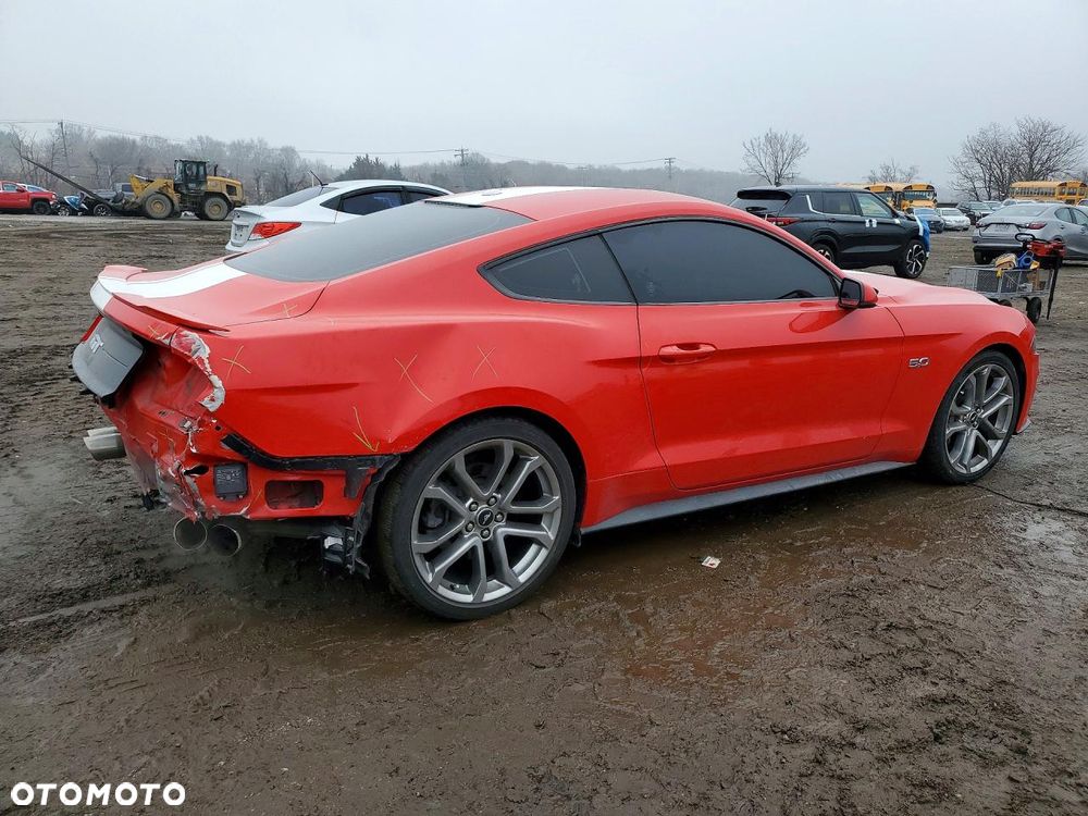 Ford Mustang 5.0 Ti-VCT V8 GT - 6