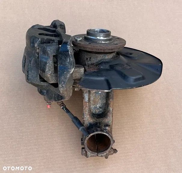 ZWROTNICA DUŻA 17 ZACISK LEWA PRAWA PRZEDNIA PRZÓD VW T5 LIFT T6 CARAVELLE MULTIVAN TRANSPORTER 7H0407257G 7H0407258G - 7