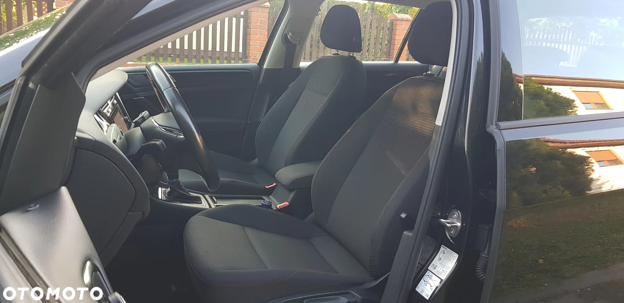 Volkswagen Golf 2.0 TDI DSG Sound - 21