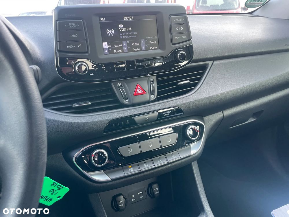 Hyundai i30 blue 1.6 CRDi Passion - 22