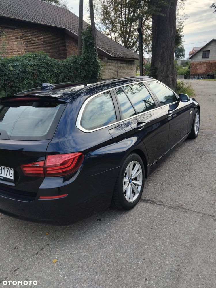 BMW Seria 5 520d - 7