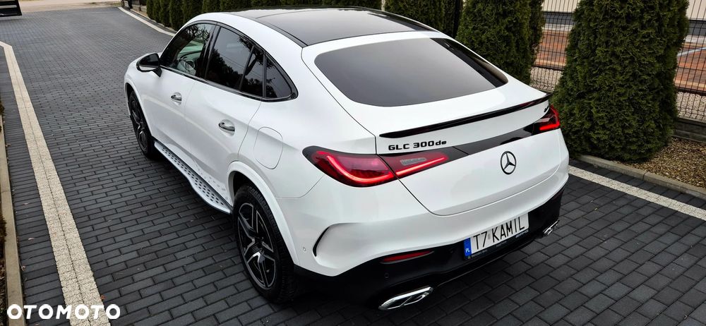 Mercedes-Benz GLC 300 de PHEV 4-Matic AMG Line - 12