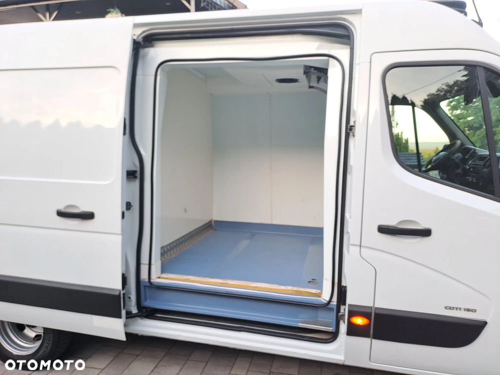 Opel Movano - 12