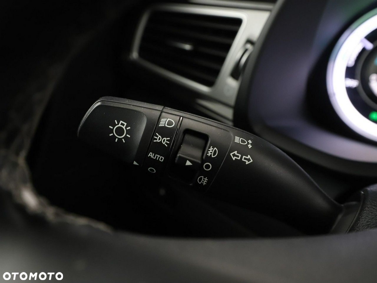 Kia Niro 1.6 GDI HEV 2WD OPF Edition 7 - 35