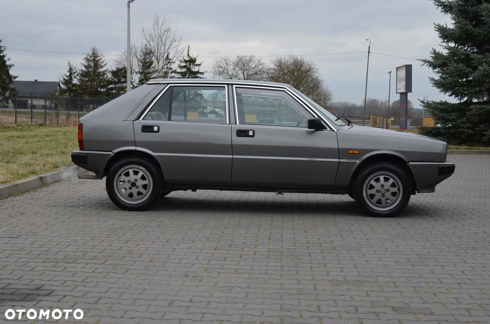 Lancia Delta 1600 i.e GT - 23