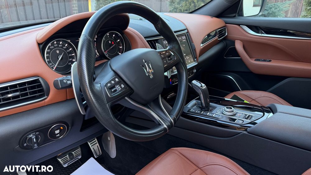 Maserati Levante - 22