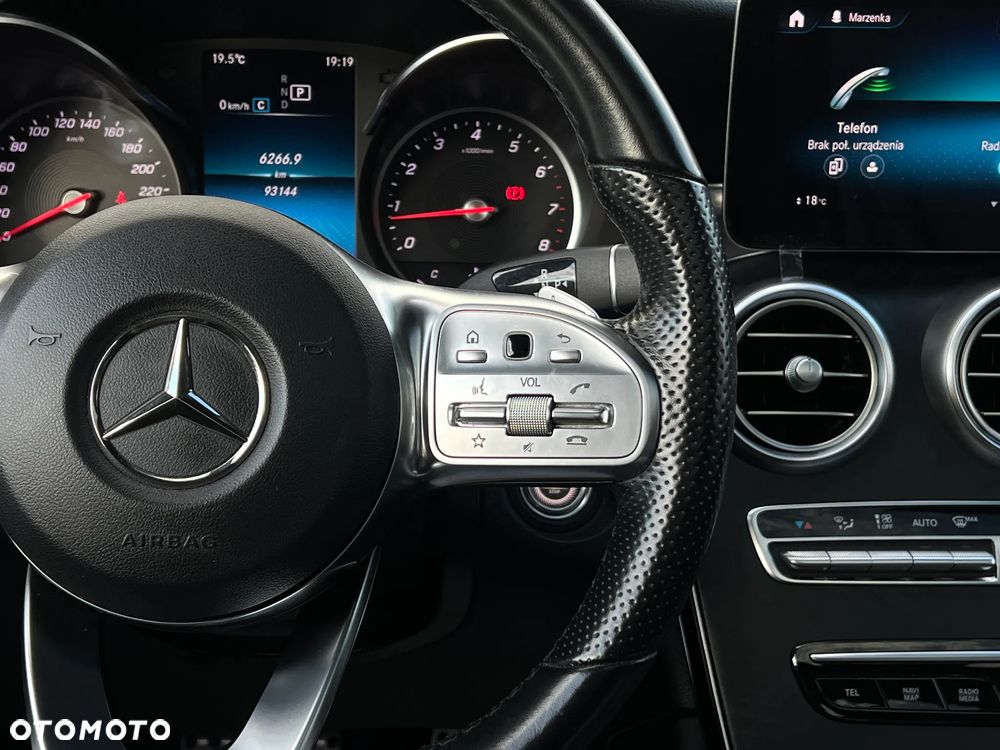 Mercedes-Benz GLC - 17