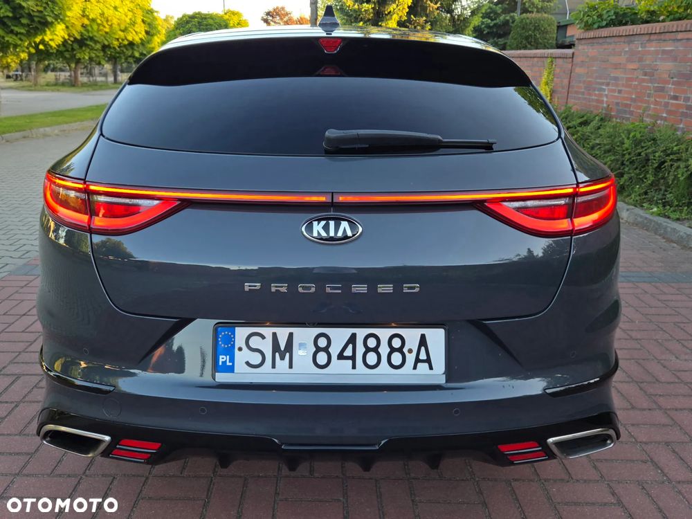 Kia ProCeed 1.6 T-GDI GT DCT - 5