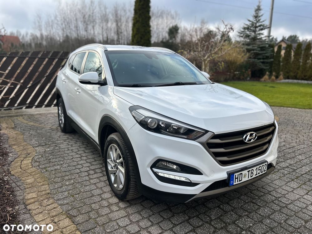 Hyundai Tucson 1.7 CRDI BlueDrive Comfort 2WD - 11