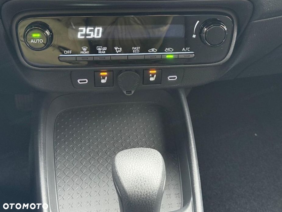 Toyota Aygo X - 13