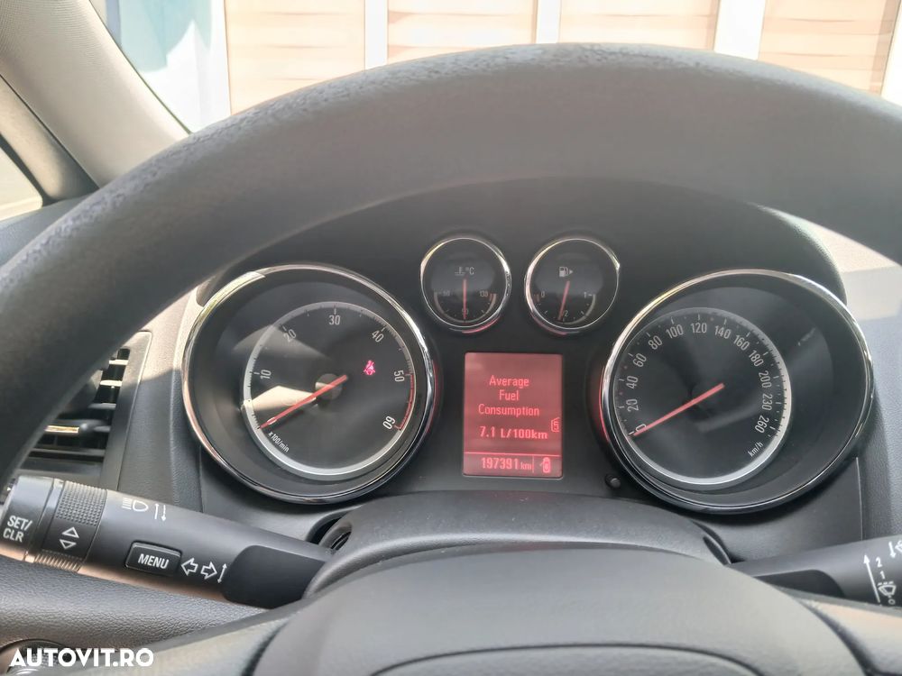 Opel Astra 1.7 CDTI Cosmo - 2