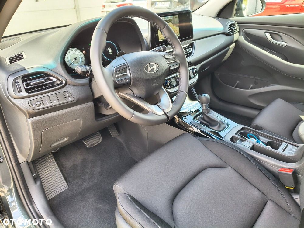 Hyundai i30 1.6 T-GDI Smart DCT - 13