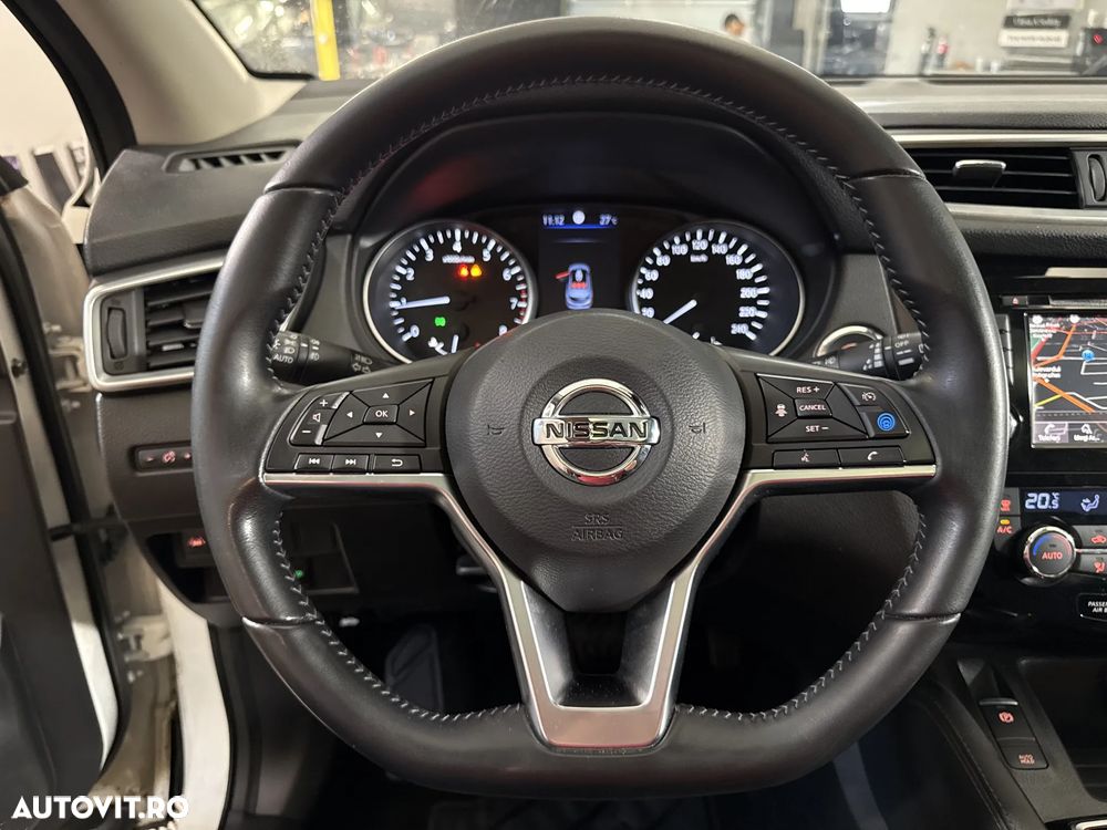 Nissan Qashqai - 17