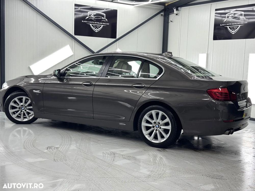 BMW Seria 5 520d Aut. - 16