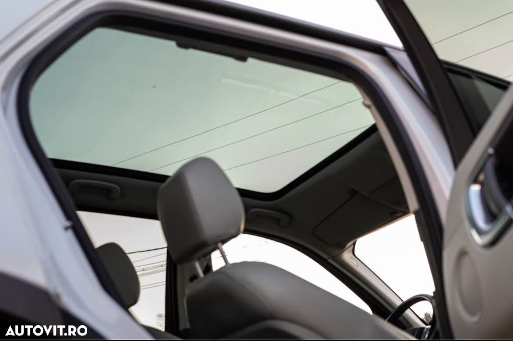 Land Rover Discovery Sport - 5