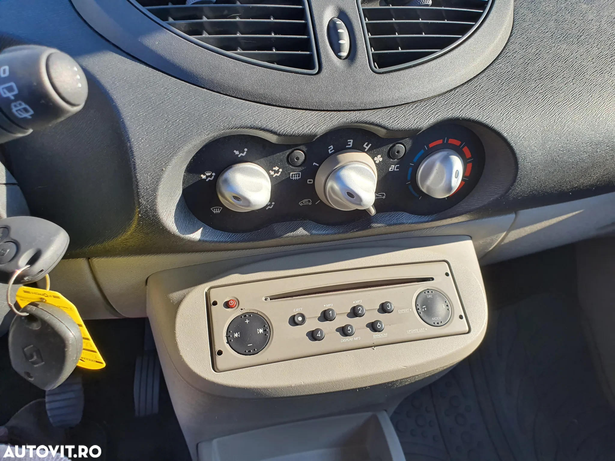 Renault Twingo TCE 100 Gordini - 3